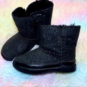 Baby girl Ugg boots size 5